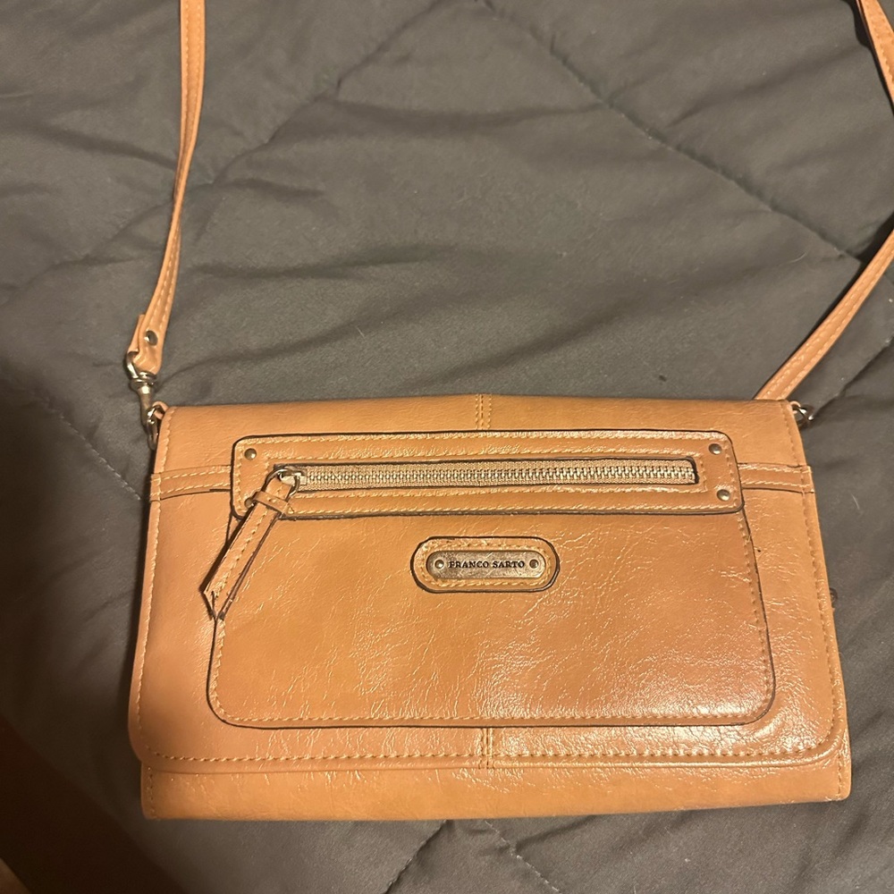 Y2K Vintage Franco Sarto Tan Leather Crossbody/wallet style